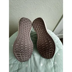New Balance Fresh Foam Cruz v2 sneaker Women’s size 6 thumbnail 5
