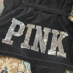 2011 VS PINK Bling Robe thumbnail 6