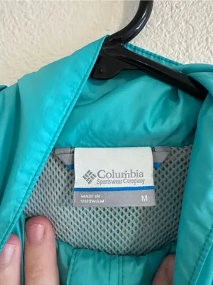 Columbia Women's Turquoise Hooded Lightweight Jacket thumbnail 2