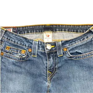 True religion Women's Blue Jean capris. New thumbnail 9