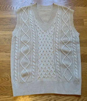 V neck long line knitted vest size M Tan Size M thumbnail 5