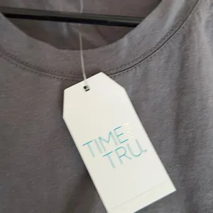 Time and Tru Women’s XS Gray Ruffle Sleeve Tunic Top Short Sleeve Casual thumbnail 8