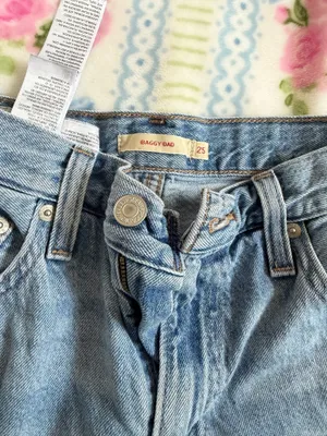 Levi’s Baggy Dad Jeans thumbnail 3