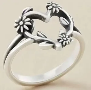 Gorgeous Stainless Steel Silver Hollow Heart Ring Size 7 thumbnail 2