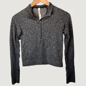 Lululemon Rest Less 1/4 Zip Pullover Black White Herringbone Size 4 Thumbholes thumbnail 2