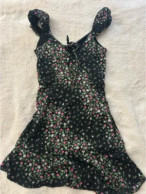 Francesca's Dress Floral Mini thumbnail 2