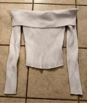Edikted White Ribbed Off-Shoulder Long Sleeve Top thumbnail 1