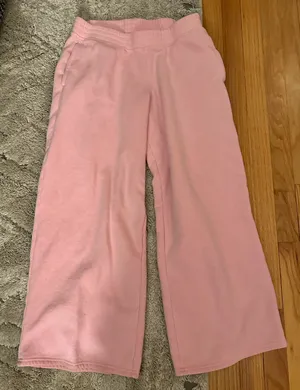 Hollister Sweatpants thumbnail 1