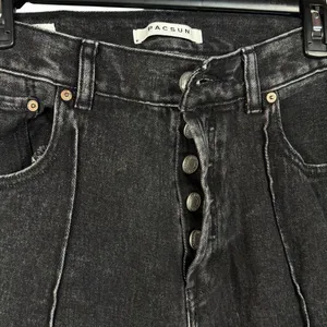 Pacsun SZ 30 Vintage Loose Crop Jeans Button-Fly Hi-Rise Seamed Leg Frayed Black thumbnail 3