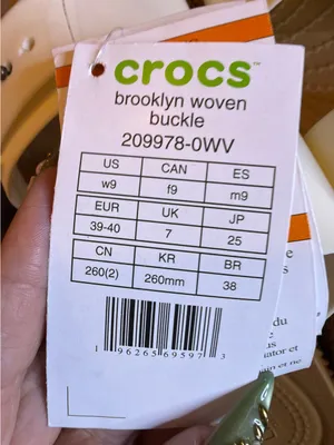 Crocs Women's Brooklyn Woven Buckle Platform Sandals thumbnail 7