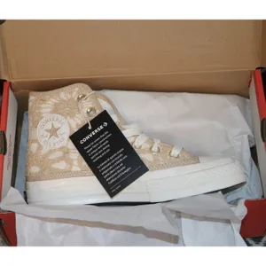 Converse Crochet Off-White & Beige Chuck 70 Hi Sneakers thumbnail 4