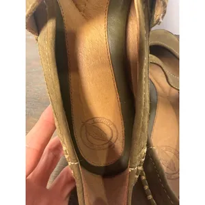 Nurture Women's Size 8 Olive Green Leather Mary Jane Comfort Flats thumbnail 9