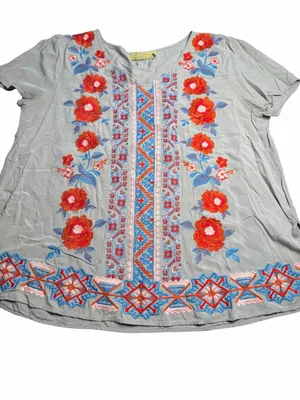 How Very Loved Floral Embroidered Boho Peasant Blouse Size L thumbnail 2