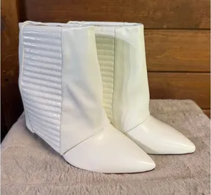 Azalea Wang "Never a Bad Idea" wedge booties white, quilted textured panel /poi thumbnail 1