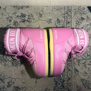 Moon Boot Icon Low Boot Pink Size 7 thumbnail 9