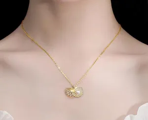 shell shape necklace with pearl Gold thumbnail 3