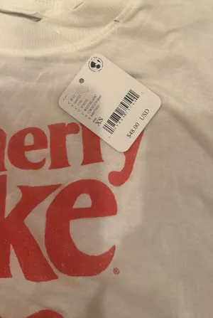 T-shirt thumbnail 4