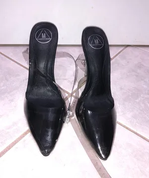 Missguided Clear Pointed Toe Heels thumbnail 2