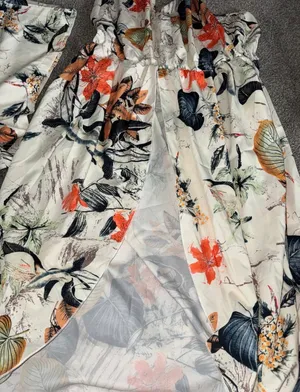 Halter Top & Shorts Shein Floral Print thumbnail 3