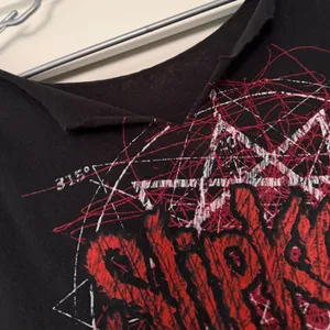 Slipknot sz M/L Womens Cut Off Band Tee Distressed Trashed Grunge Goth Punk Rock thumbnail 7