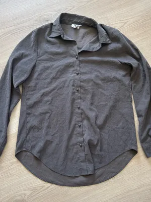 Princess Polly Women's Button-Down Shirt in Charcoal thumbnail 1