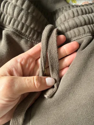 Lululemon Neutral Brown Drawstring fleece Sweatpants jogger size 4! thumbnail 2