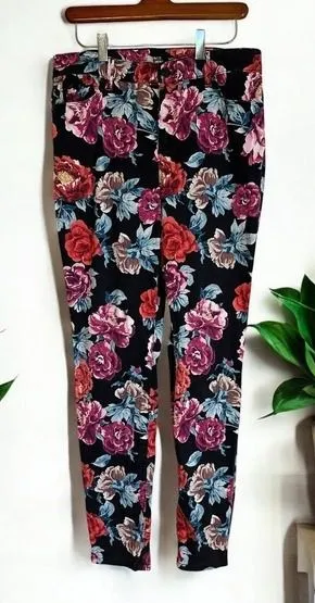 Chicos‎ Black Sateen Rose Floral So Slimming Pants 8 Stretch Slim Fit Casua thumbnail 1