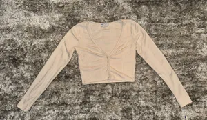 Cropped Long Sleeve thumbnail 1