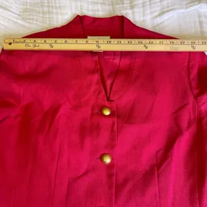 Vintage Casual Corner Fuchsia Short Sleeve Blazer Jacket Gold Buttons thumbnail 6