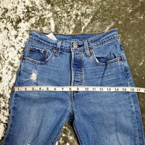 Levi's 501 High Waist Distressed‎ Jeans thumbnail 2