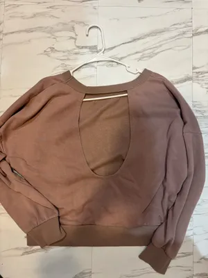 H&M open back crewneck thumbnail 2