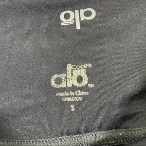 Alo Coolfit Black & Blue Capri Length Leggings thumbnail 5