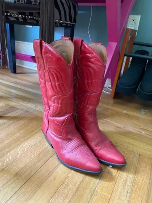 Red Cowgirl Boots thumbnail 4