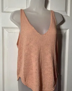 FP Beach Peach Orange Pink Pullover Round Hem Tank NWT Knit Small Casual Preppy thumbnail 4