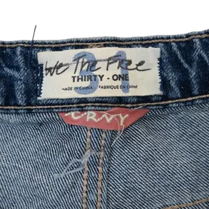 We the Free Womens 31 Curvy Distressed Button Fly Denim Jean Short thumbnail 8