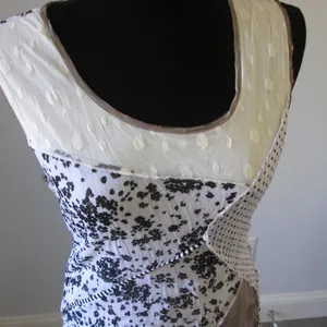 Fleur de Lis Dress -- Size Lg. thumbnail 2