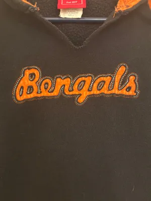 Cincinnati Bengals Woman’s NFL Black and Orange Stitched Logo Hoodie Sweatshirt thumbnail 2
