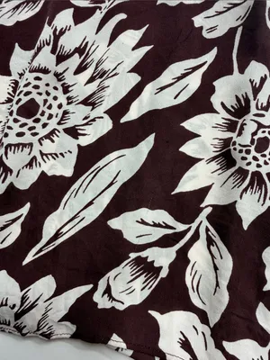 Flawed Theory 100% silk floral dress‎ lightweight dress v neck button sleeveless thumbnail 4