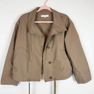 LOFT Twill Anorak Cropped Jacket Neutral Tan Brown Size Small thumbnail 5