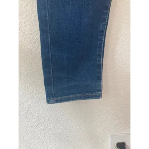 Levi's Women's 710 Super Skinny Modern Minimalist Clean Girl Blue Denim Jeans 30 thumbnail 5