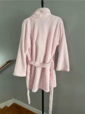NWT Victoria's Secret Soft Plush Light Pink Robe Size Medium/Large thumbnail 5