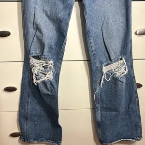 Abercrombie & Fitch The 90s Relaxed Jean Ultra High Rise Jeans thumbnail 4