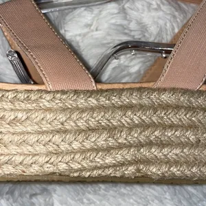 Lulus Wedged Sandals Sz 8.5 Pale Pink with braided Wedge thumbnail 3