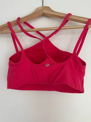Lululemon Flow Y Strappy Bra Nulu *Light Support, A-C Cups Colour Lip Gloss Size 6 thumbnail 3