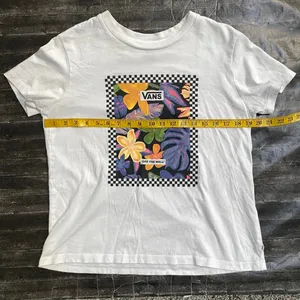 Vans White Tee Floral Leaf Checkered Graphic Print Short Sleeve Shirt thumbnail 5