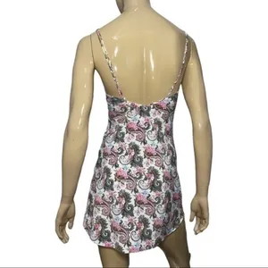 Victoria’s Secret Women’s Size P XS Vintage Paisley Printed Chemise w Cream Lace thumbnail 4