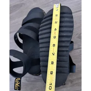 Dr. Martens Blaire Hydro sandals Black Leather Womens Sz 7 EUC thumbnail 9