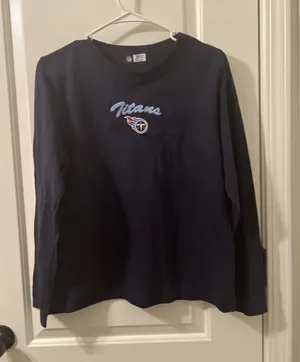 Tennessee Titans Shirt Women's in Sizes M and L Blue NFL Football Long Sleeve thumbnail 1
