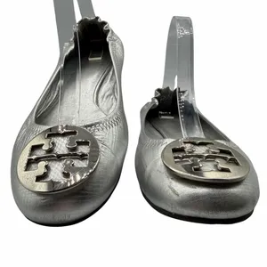Tory Burch Reva Flats Silver Metallic‎ Leather Logo Medallion Shoes Size 10 Y2K thumbnail 4