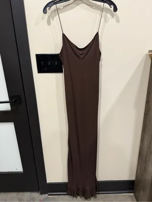 NWT Reformation Suki Midi Dress size 8‎ thumbnail 3